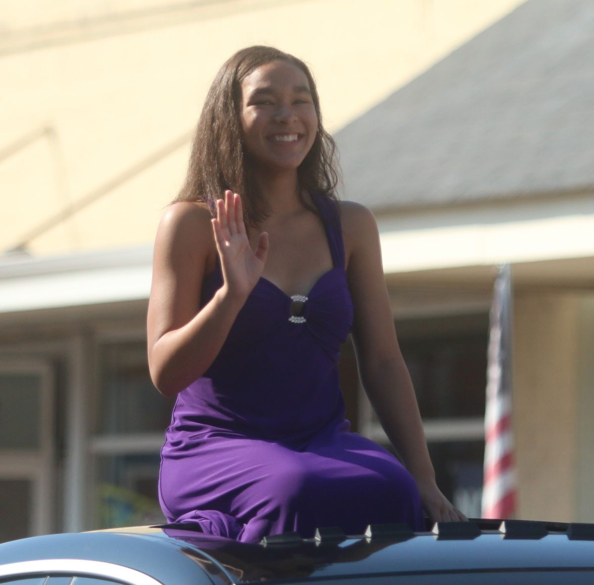 Mullins celebrates return of Golden Leaf Festival